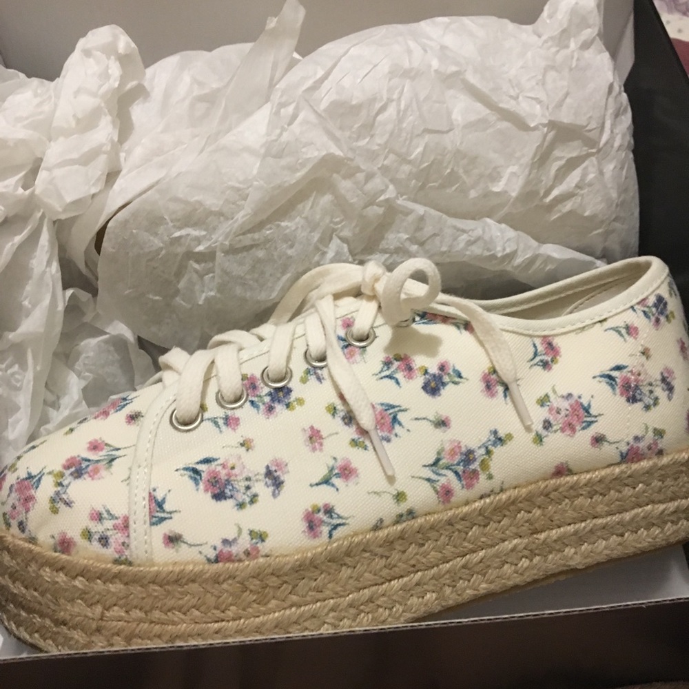 Torrid shoes size 9 wide